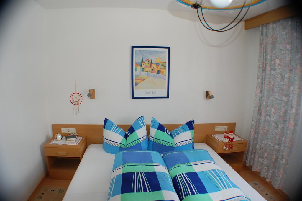 Apart Padoeller Appartement Nauders Kamer foto